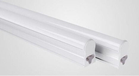 T5 LED Tube Light with braket integration 2ft  600mm 9W