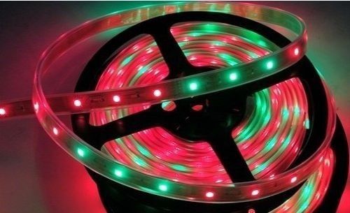 Bright RGB Digital LED Strip Light Kits SMD 5050 30leds/m With IC Blister Package